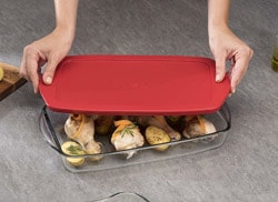 Paşabahçe  59124 3850 cc 40x25 cm Plastik Kapaklı Borcam